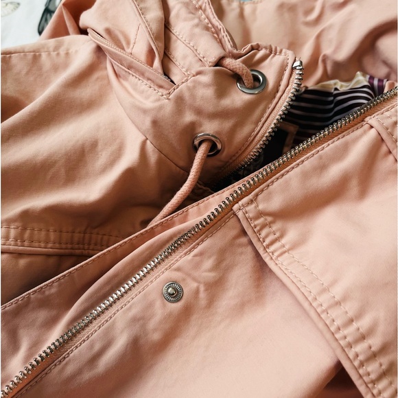 Vince Camuto trench coat - Picture 8 of 9